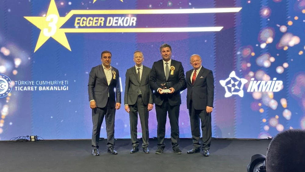 EGGER Türkiye: 2022 İhracatın Yıldızları Ödülü'nde 3.lük!